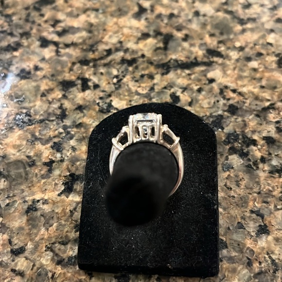 Sterling Silver and Cubic Zirconia Princess Cut Ring - Picture 4 of 5